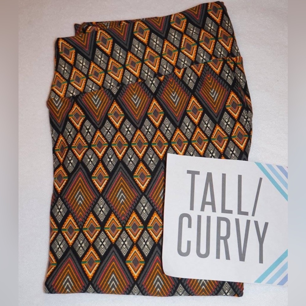 NWT women’s tall/curvy LuLaRoe leggings